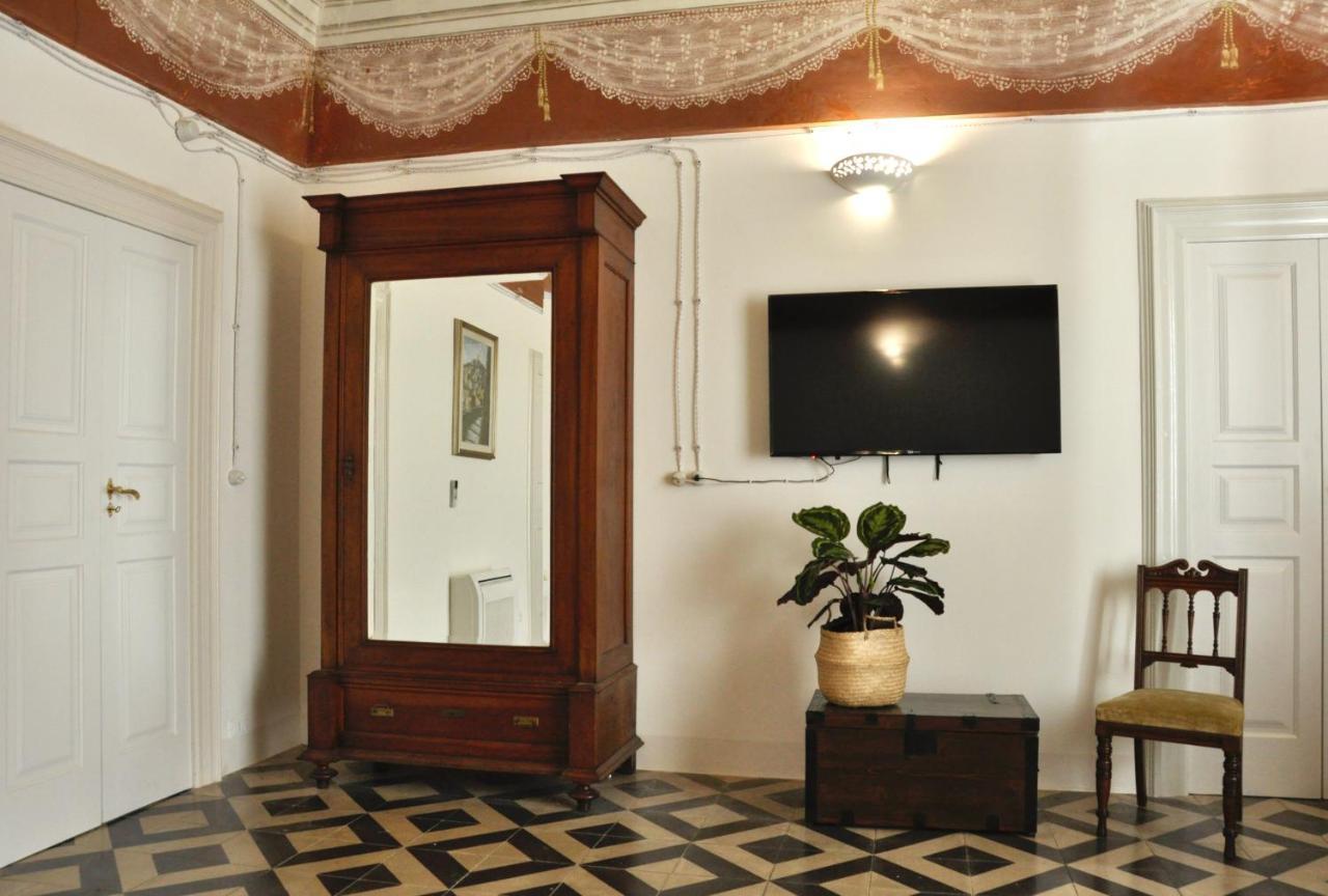 Camera Familiare