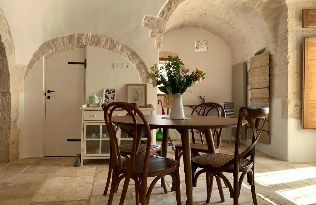Trullo Aprìco-1
