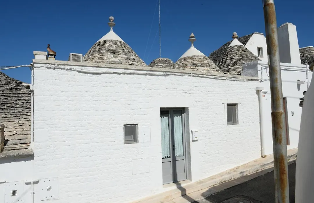Trullo A Casedd-1