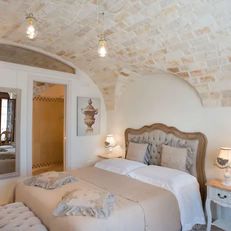 Romantic Trulli-2