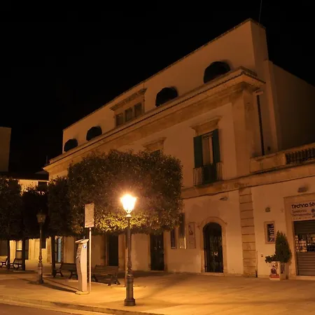 Palazzo Agrusti - Residenza D'Epoca-3